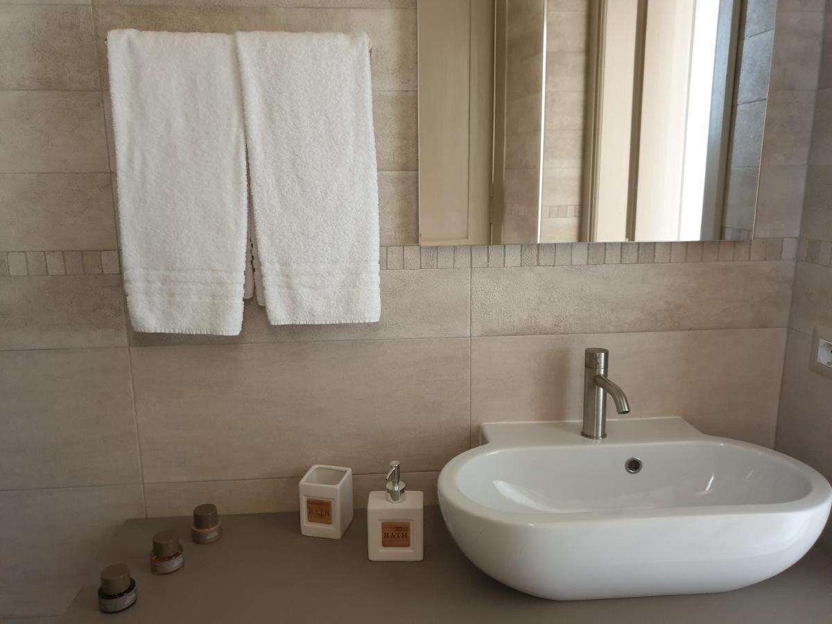 Olivola Apartments Frassinello Monferrato ภายนอก รูปภาพ