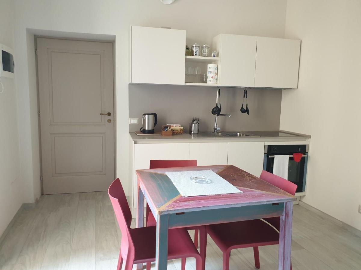 Olivola Apartments Frassinello Monferrato ภายนอก รูปภาพ
